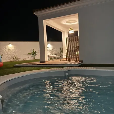 Casita De Mar Будинок відпочинку *